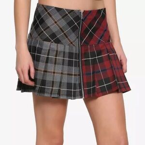 Royal bones tripp nyc split plaid zip up pleated mini skirt